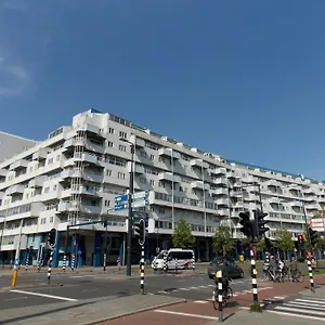 https://weena-house.utrechthotels.net